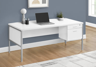 affordable-computer-desk-I-7725-by-monarch-1