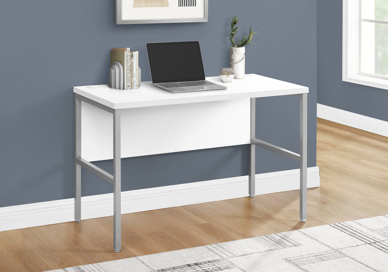 affordable-computer-desk-I-7726-by-monarch-1